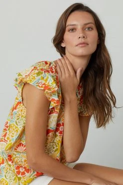Velvet By Graham & Spencer CANDACE RUFFLE SLEEVE PRINTED TOP Womens 23 Velvet By Graham & Spencer CANDACE RUFFLE SLEEVE PRINTED TOP Womens