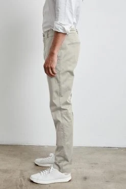 Velvet By Graham & Spencer BROGAN COTTON TWILL PANT 44 Velvet By Graham & Spencer BROGAN COTTON TWILL PANT
