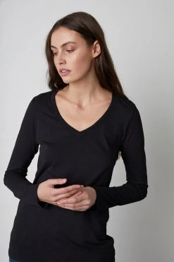 Velvet By Graham & Spencer BLAIRE ORIGINAL SLUB TEE