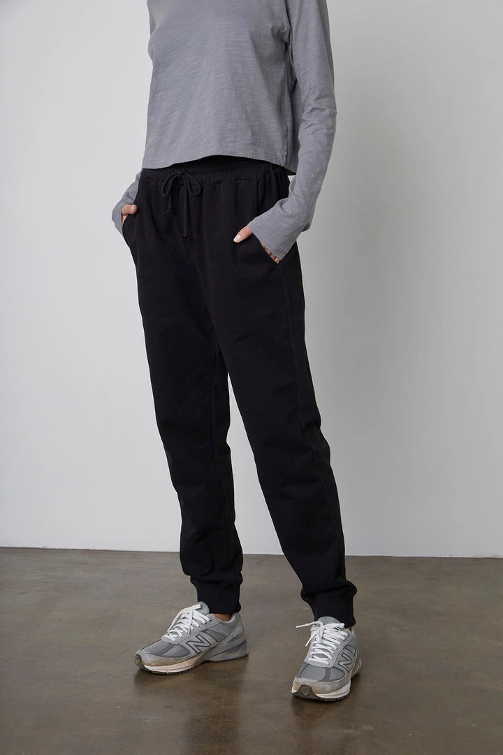 Velvet By Graham & Spencer Womens KYLE FLEECE JOGGER 7 Velvet By Graham & Spencer Womens KYLE FLEECE JOGGER