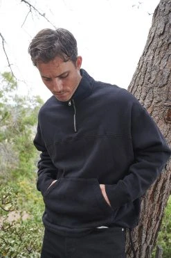 Velvet By Graham & Spencer Mens BALDWIN QUARTER-ZIP SWEATSHIRT