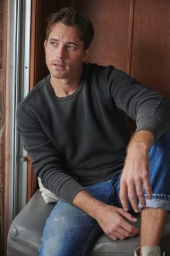 Velvet By Graham & Spencer Mens MATTS OMBRE FLEECE SWEATSHIRT 18 Velvet By Graham & Spencer Mens MATTS OMBRE FLEECE SWEATSHIRT