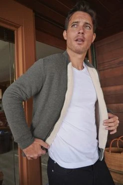 Velvet By Graham & Spencer MILES ZIP-UP JACKET 18 Velvet By Graham & Spencer MILES ZIP-UP JACKET