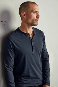 Velvet By Graham & Spencer ALVARO COTTON JERSEY HENLEY 36 Velvet By Graham & Spencer ALVARO COTTON JERSEY HENLEY