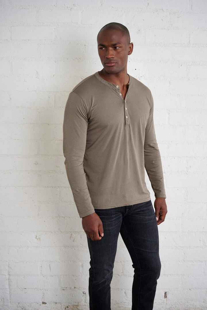 Velvet By Graham & Spencer ALVARO COTTON JERSEY HENLEY Mens 25 Velvet By Graham & Spencer ALVARO COTTON JERSEY HENLEY Mens