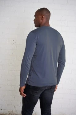 Velvet By Graham & Spencer ALVARO COTTON JERSEY HENLEY 53 Velvet By Graham & Spencer ALVARO COTTON JERSEY HENLEY