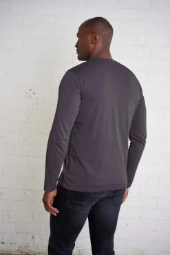 Velvet By Graham & Spencer ALVARO COTTON JERSEY HENLEY 55 Velvet By Graham & Spencer ALVARO COTTON JERSEY HENLEY