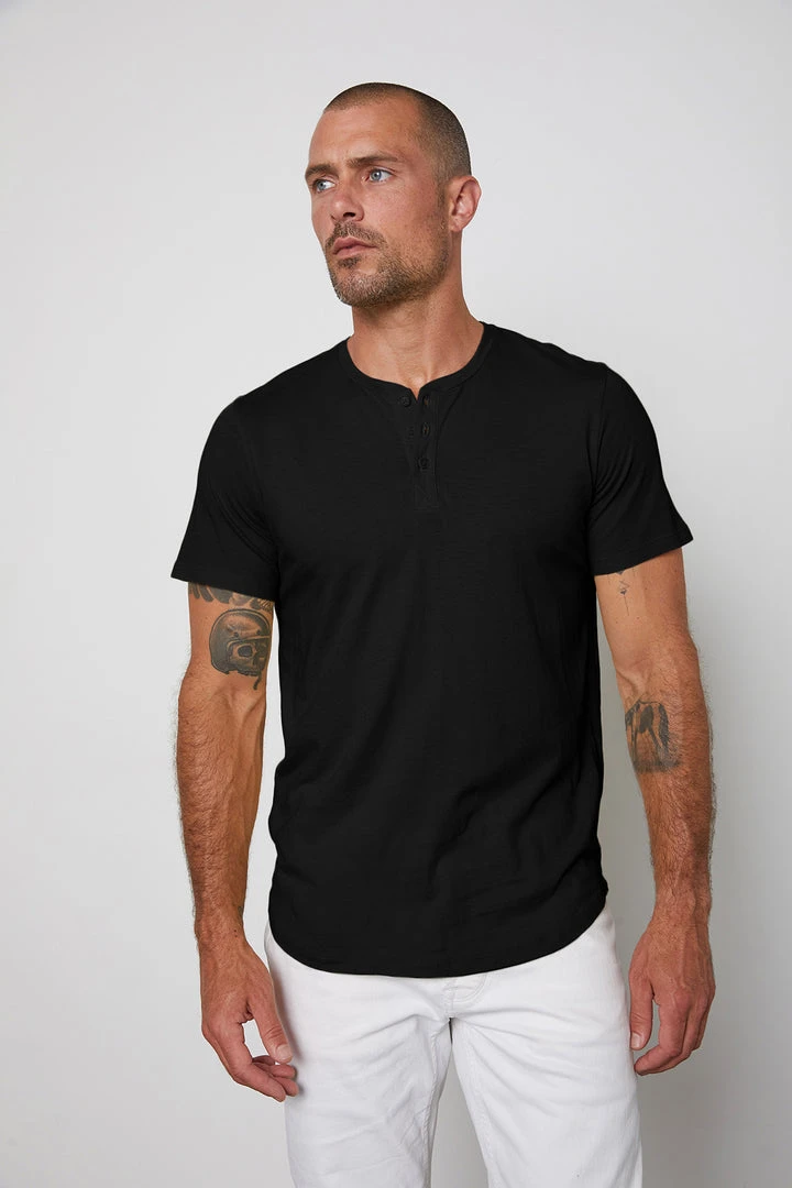 Velvet By Graham & Spencer FULTON SHORT SLEEVE HENLEY Mens 6 Velvet By Graham & Spencer FULTON SHORT SLEEVE HENLEY Mens
