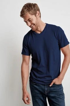 Velvet By Graham & Spencer Mens SAMSEN WHISPER CLASSIC V-NECK TEE 34 Velvet By Graham & Spencer Mens SAMSEN WHISPER CLASSIC V-NECK TEE