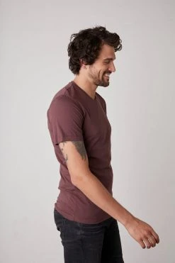 Velvet By Graham & Spencer SAMSEN WHISPER CLASSIC V-NECK TEE Mens