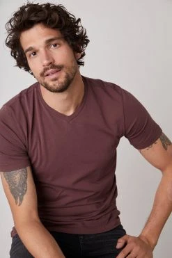 Velvet By Graham & Spencer SAMSEN WHISPER CLASSIC V-NECK TEE Mens