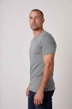 Velvet By Graham & Spencer SAMSEN WHISPER CLASSIC V-NECK TEE Mens