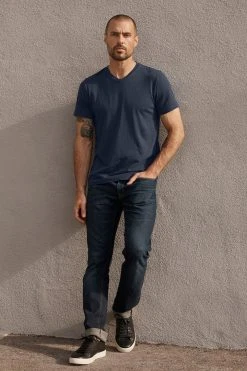 Velvet By Graham & Spencer SAMSEN WHISPER CLASSIC V-NECK TEE Mens 32 Velvet By Graham & Spencer SAMSEN WHISPER CLASSIC V-NECK TEE Mens