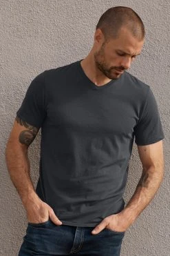 Velvet By Graham & Spencer SAMSEN WHISPER CLASSIC V-NECK TEE 18 Velvet By Graham & Spencer SAMSEN WHISPER CLASSIC V-NECK TEE