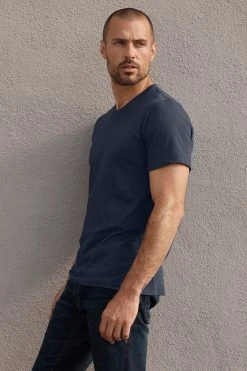 Velvet By Graham & Spencer SAMSEN WHISPER CLASSIC V-NECK TEE Mens 31 Velvet By Graham & Spencer SAMSEN WHISPER CLASSIC V-NECK TEE Mens