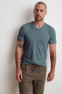 Velvet By Graham & Spencer SAMSEN WHISPER CLASSIC V-NECK TEE Mens 44 Velvet By Graham & Spencer SAMSEN WHISPER CLASSIC V-NECK TEE Mens