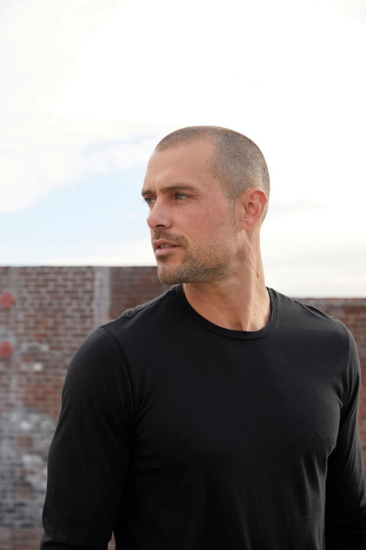 Velvet By Graham & Spencer SKEETER WHISPER CLASSIC CREW NECK TEE 28 Velvet By Graham & Spencer SKEETER WHISPER CLASSIC CREW NECK TEE