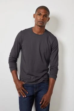 Velvet By Graham & Spencer SKEETER WHISPER CLASSIC CREW NECK TEE Mens 56 Velvet By Graham & Spencer SKEETER WHISPER CLASSIC CREW NECK TEE Mens
