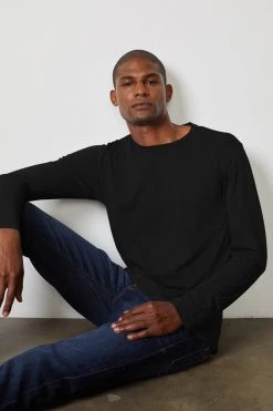 Velvet By Graham & Spencer SKEETER WHISPER CLASSIC CREW NECK TEE 68 Velvet By Graham & Spencer SKEETER WHISPER CLASSIC CREW NECK TEE