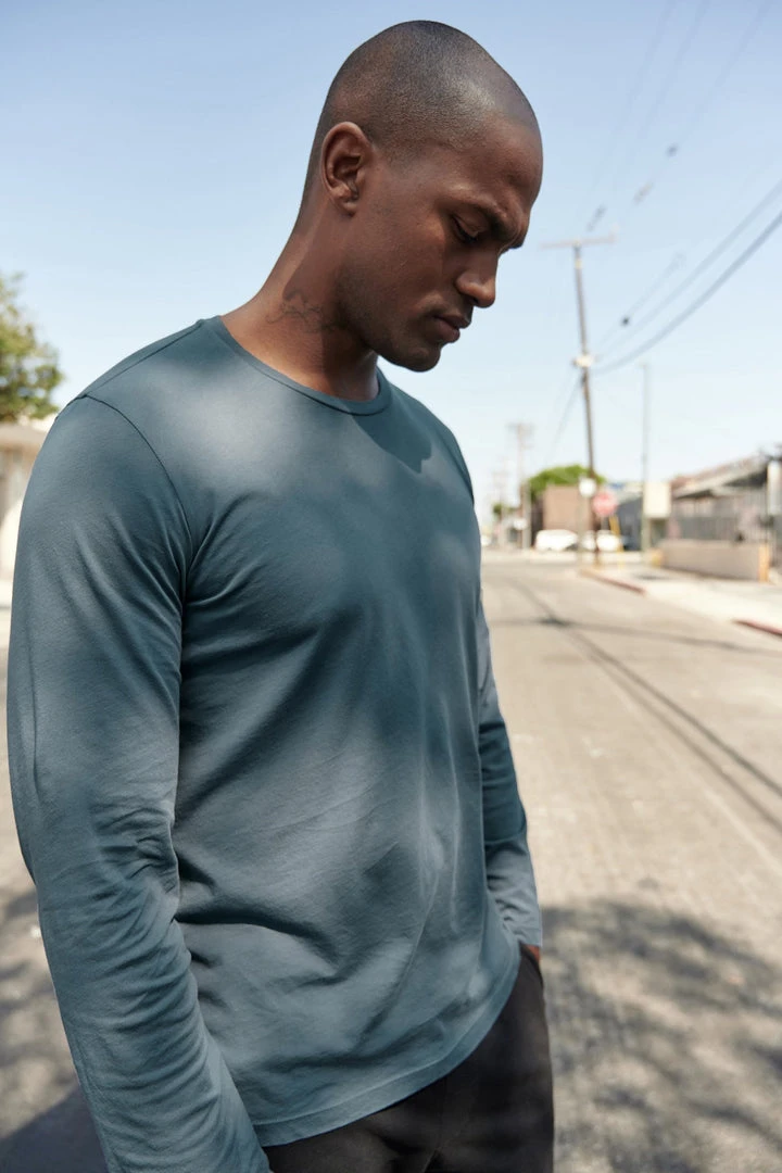 Velvet By Graham & Spencer SKEETER WHISPER CLASSIC CREW NECK TEE Mens 5 Velvet By Graham & Spencer SKEETER WHISPER CLASSIC CREW NECK TEE Mens