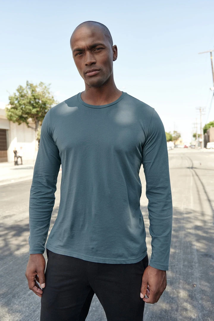 Velvet By Graham & Spencer SKEETER WHISPER CLASSIC CREW NECK TEE Mens 4 Velvet By Graham & Spencer SKEETER WHISPER CLASSIC CREW NECK TEE Mens