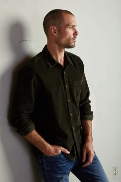 Velvet By Graham & Spencer Mens CAREY CORDUROY BUTTON-UP SHIRT 18 Velvet By Graham & Spencer Mens CAREY CORDUROY BUTTON-UP SHIRT