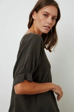 Velvet By Graham & Spencer Womens ADLEY LINEN TOP