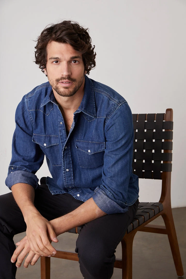 Velvet By Graham & Spencer WAYNE DENIM BUTTON-UP SHIRT Mens 6 Velvet By Graham & Spencer WAYNE DENIM BUTTON-UP SHIRT Mens