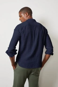 Velvet By Graham & Spencer ELTON COTTON WOVEN BUTTON-UP SHIRT Mens