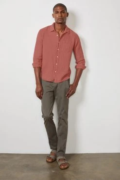 Velvet By Graham & Spencer Mens ELTON COTTON WOVEN BUTTON-UP SHIRT 48 Velvet By Graham & Spencer Mens ELTON COTTON WOVEN BUTTON-UP SHIRT