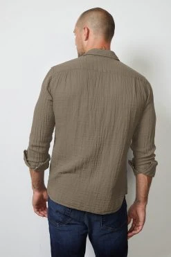 Velvet By Graham & Spencer ELTON BUTTON-UP SHIRT 23 Velvet By Graham & Spencer ELTON BUTTON-UP SHIRT