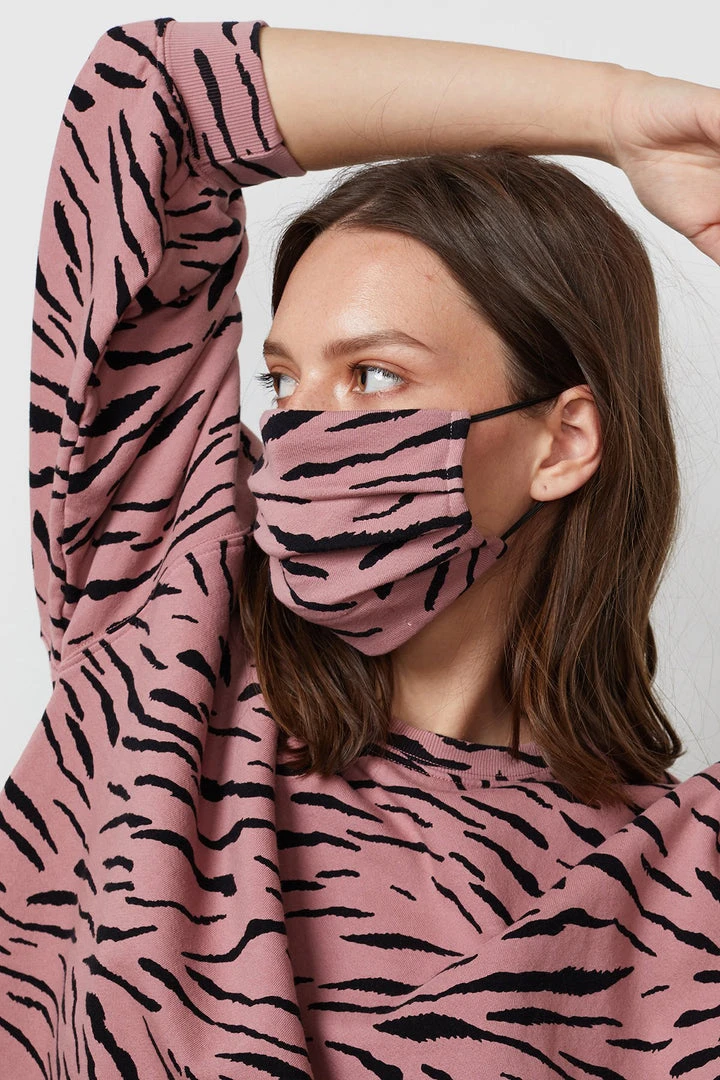 Velvet By Graham & Spencer Womens VIENA PRINTED FACE MASK 2 Velvet By Graham & Spencer Womens VIENA PRINTED FACE MASK